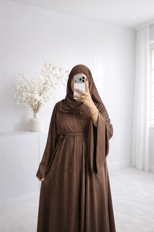 Abaya Amira